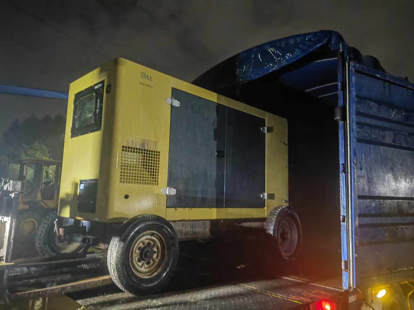 共和如何根据负载特性选择合适的柴油发电机？