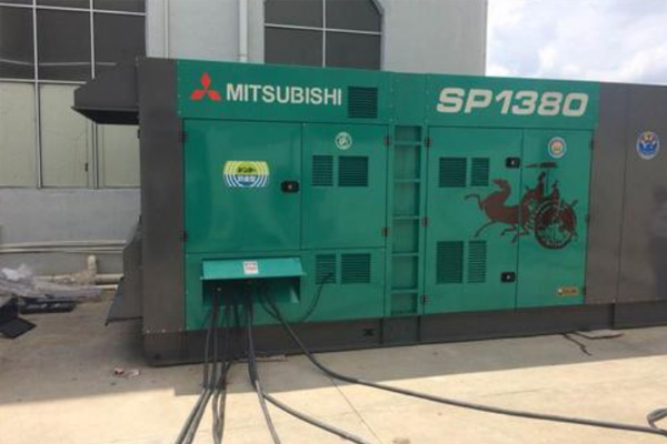 共和为什么有些柴油发电机组的输出电压可以调节？