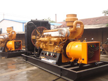 共和发电机组的频率规格是如何确定的？