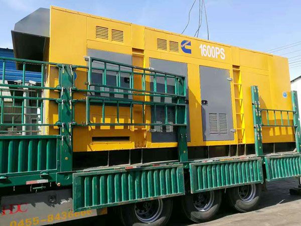 共和测量水冷式机油散热器密封件尺寸时的注意事项有哪些？