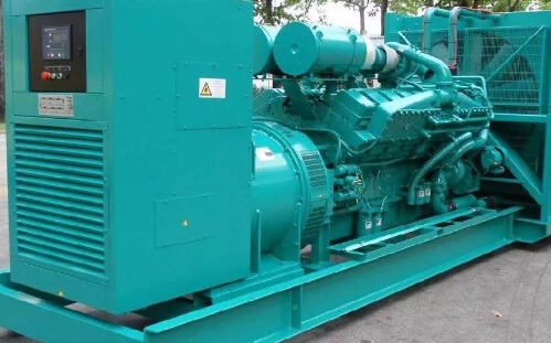 共和柴油发电机组冬季使用中需要注意哪些事项？